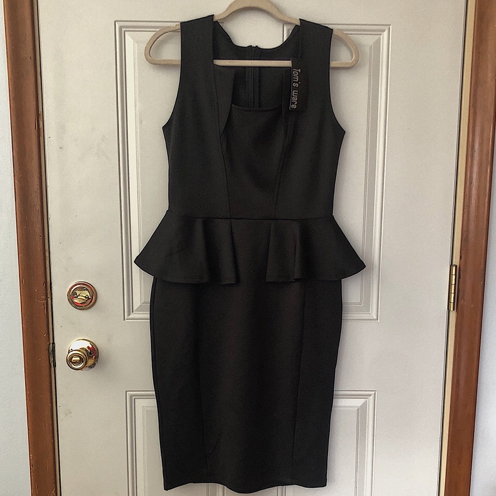 NWT TOM'S WARE Dress